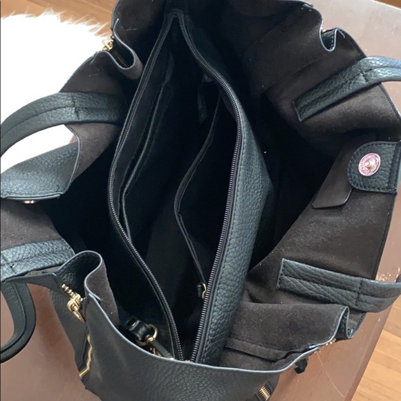 Purse - Picture 3 of 4